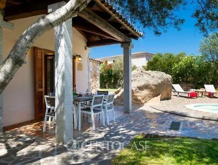 Vila Casa Le Rose *